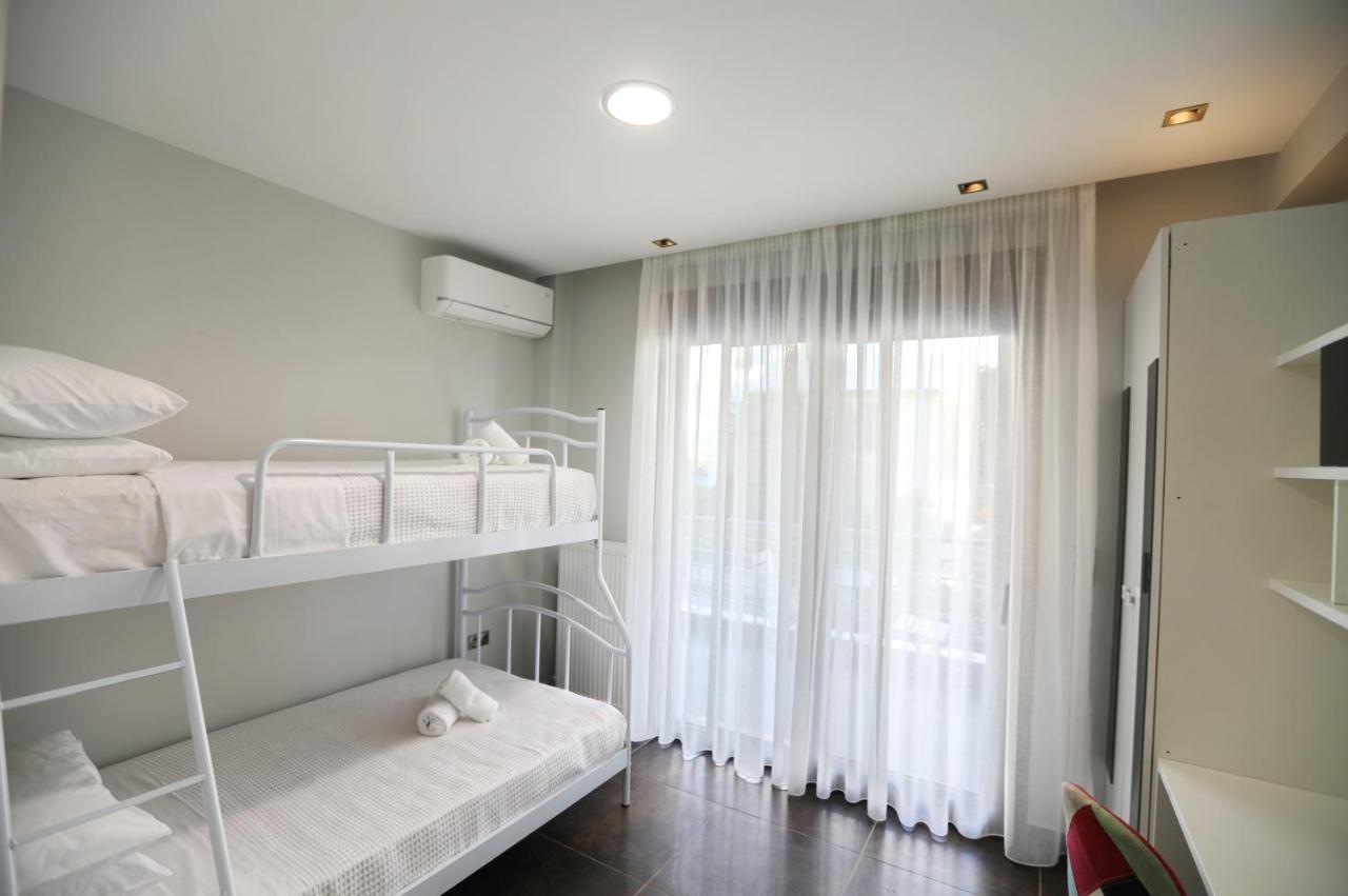 Heaven Horizon Villa Kariani Екстер'єр фото