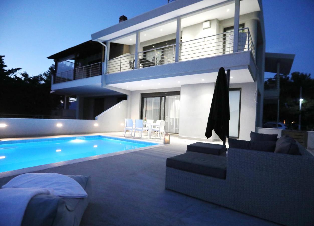 Heaven Horizon Villa Kariani Екстер'єр фото