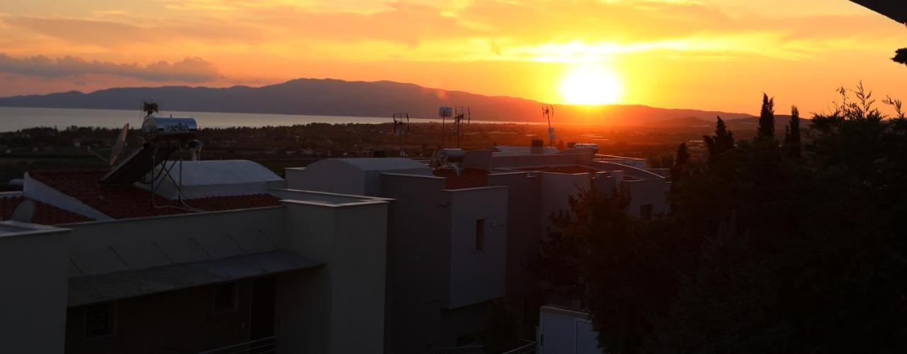 Heaven Horizon Villa Kariani Екстер'єр фото