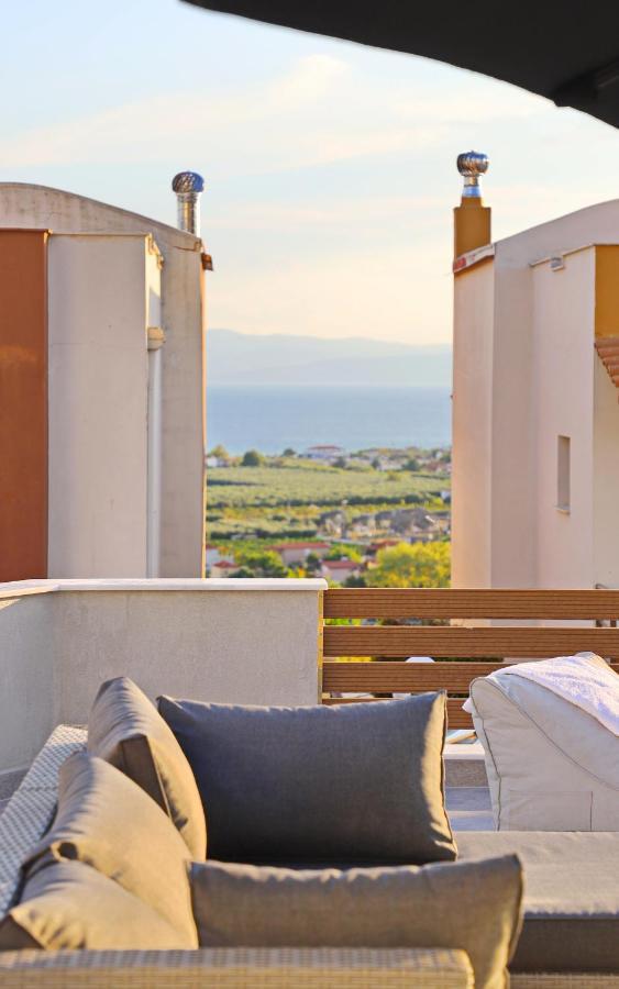 Heaven Horizon Villa Kariani Екстер'єр фото