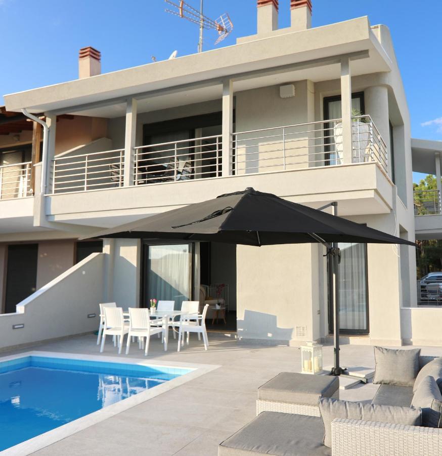 Heaven Horizon Villa Kariani Екстер'єр фото